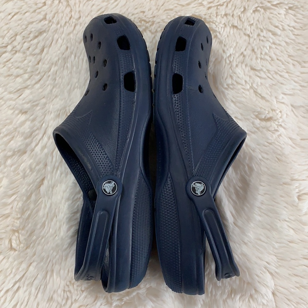 Crocs - Picture 3 of 14